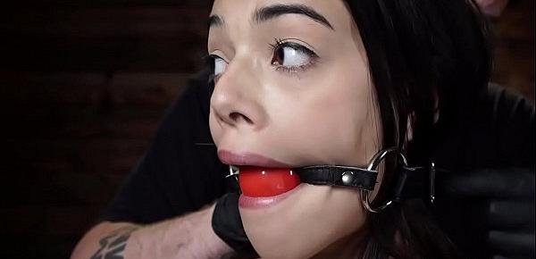  Petite sub tormented in grueling bondage